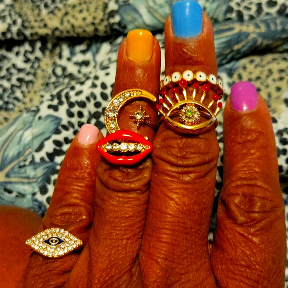 Set of fashion rings